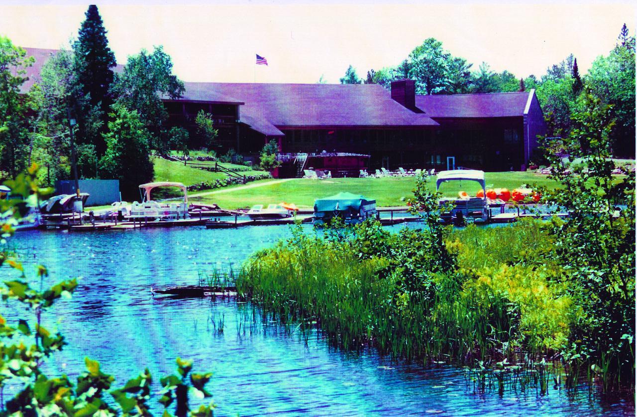 Lakewoods Resort & Golf Namekagon 외부 사진