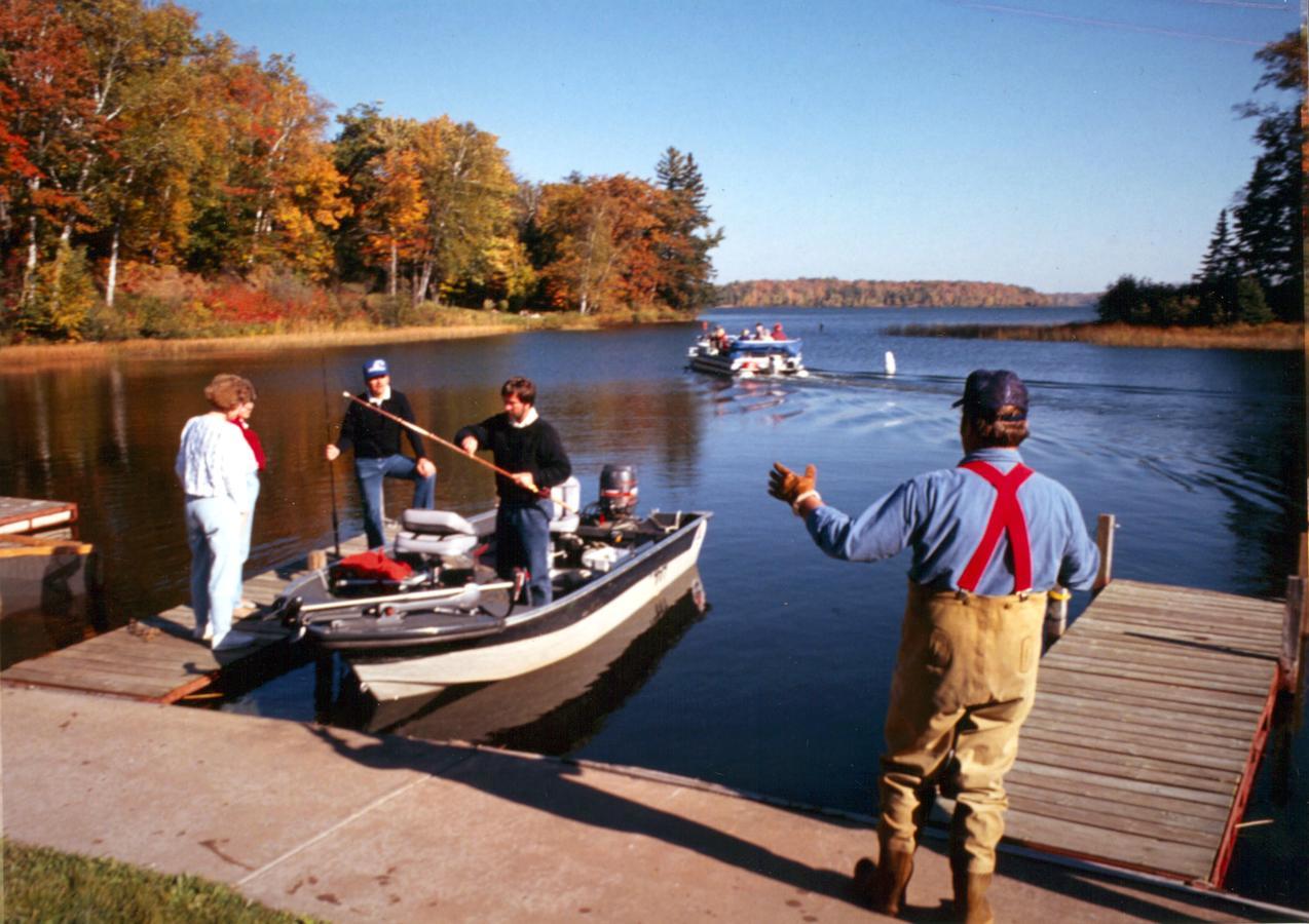 Lakewoods Resort & Golf Namekagon 외부 사진