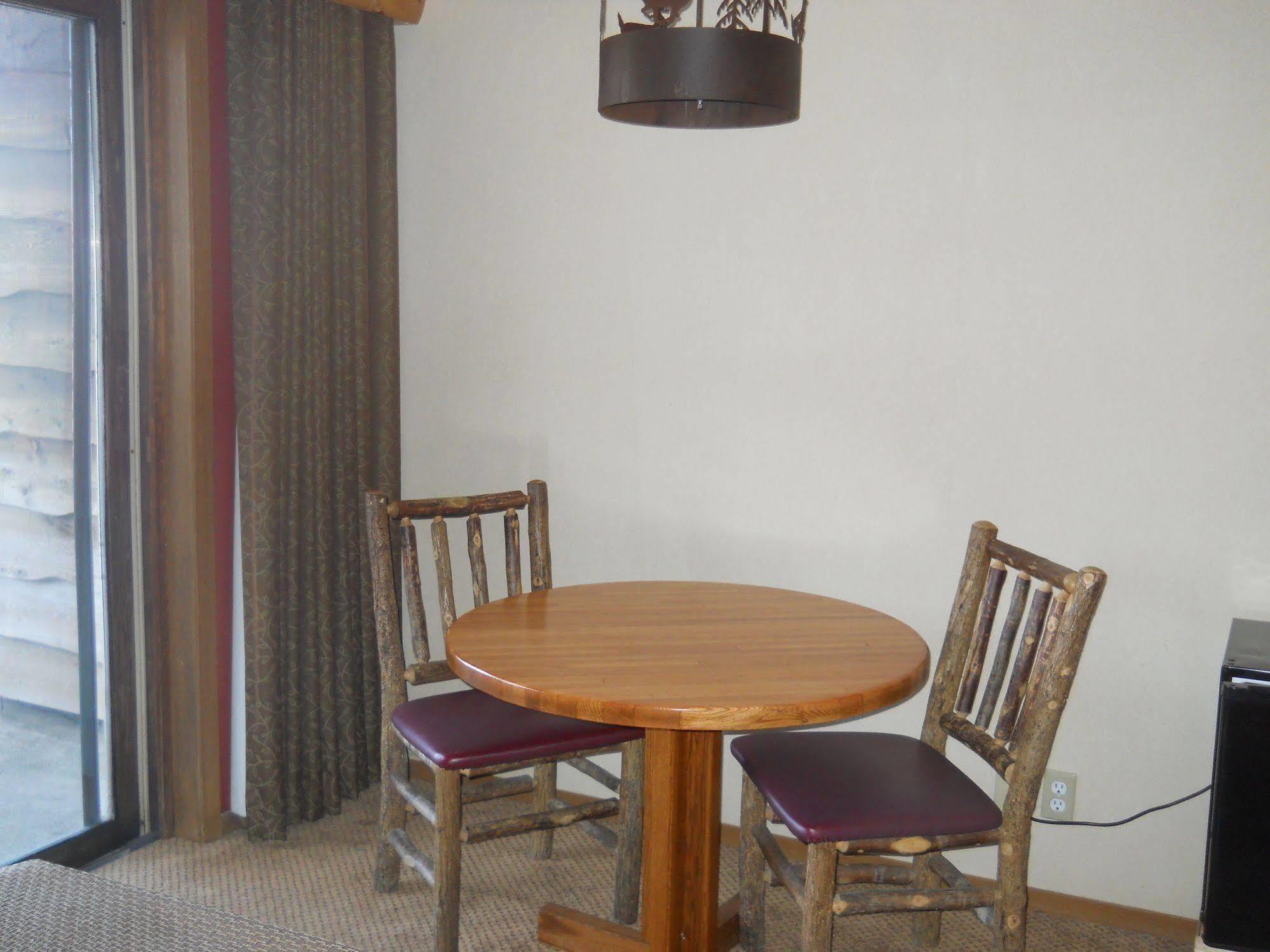 Lakewoods Resort & Golf Namekagon 외부 사진